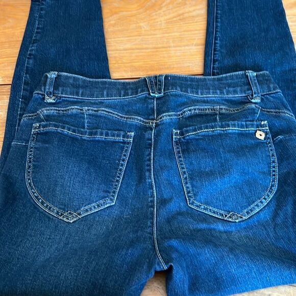 Democracy Jeans Absolution 8 - Picture 5 of 10